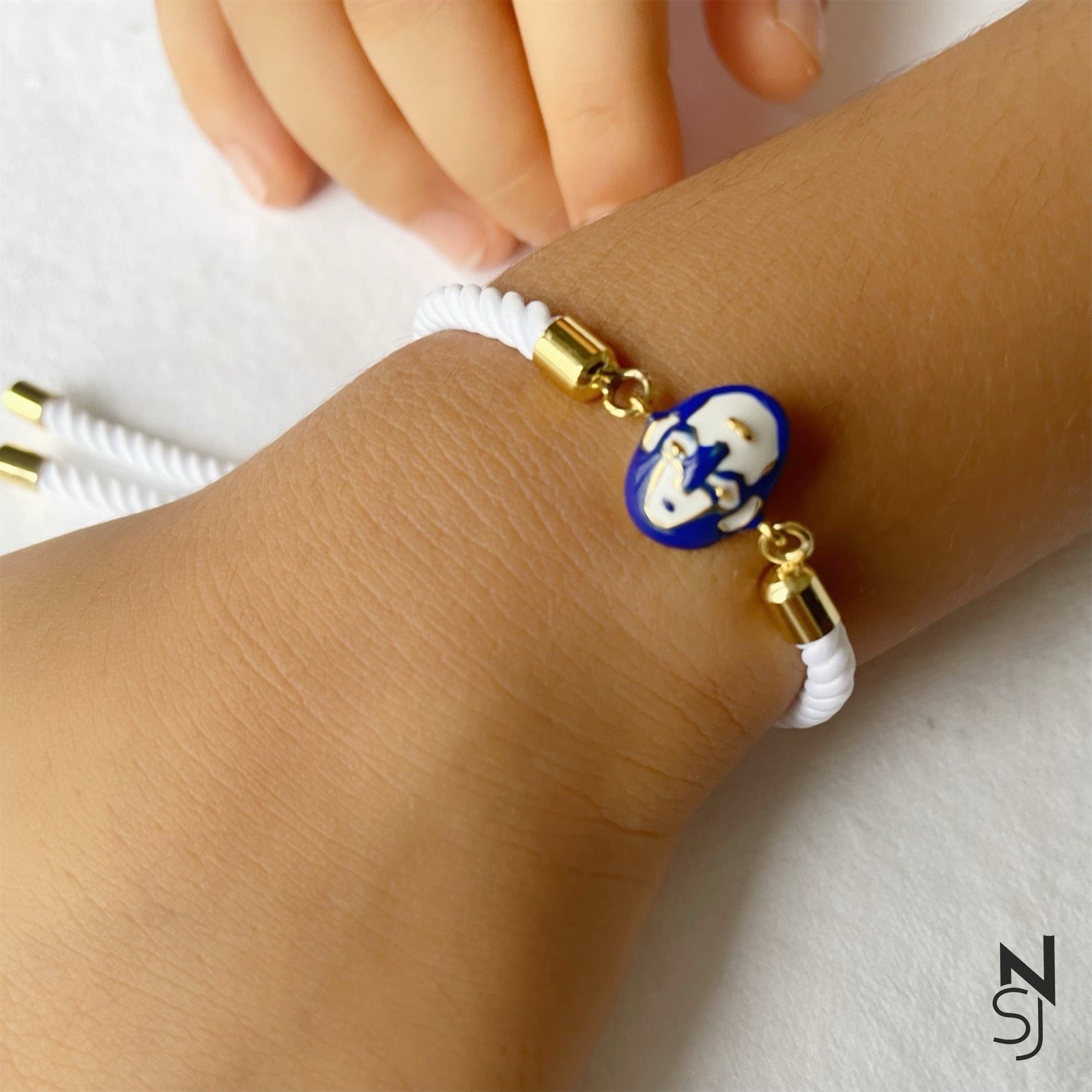 Captain America Thread Bracelet