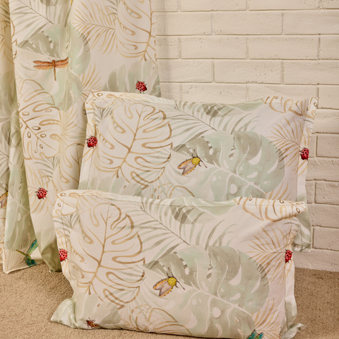 files/PillowCover-BabyIt_sWildWorld-CordPrint-2.png