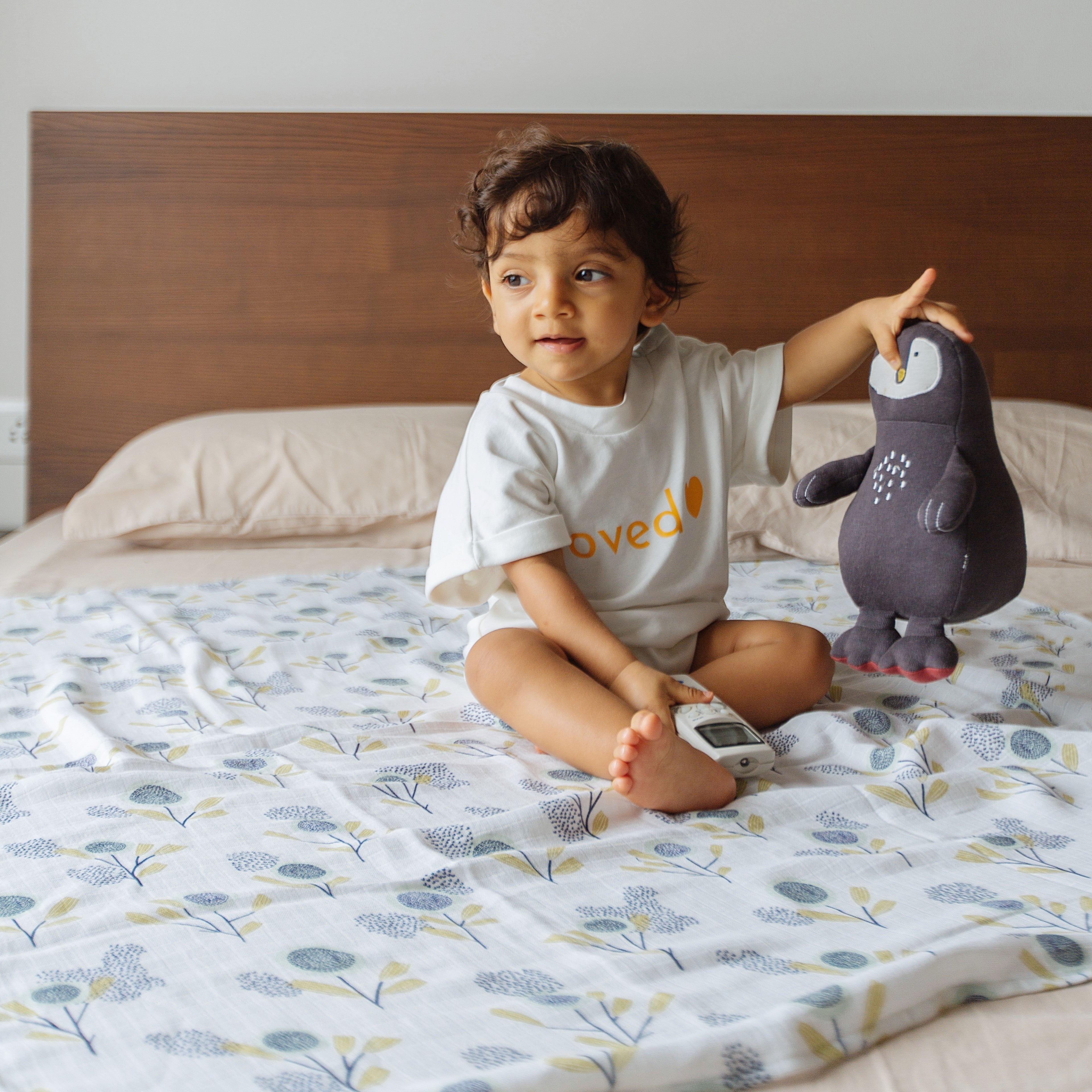 Dulaar Organic Muslin Swaddle