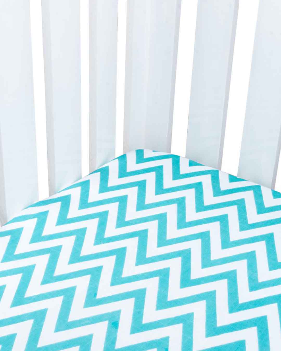 Theoni Chevron Love Fitted Crib Sheet - 100% Organic Cotton Muslin Cot Sheet, Super Soft, Breathable, Smooth, Absorbent, Twill Fabric For Infants, Newborns, Babies & Toddlers