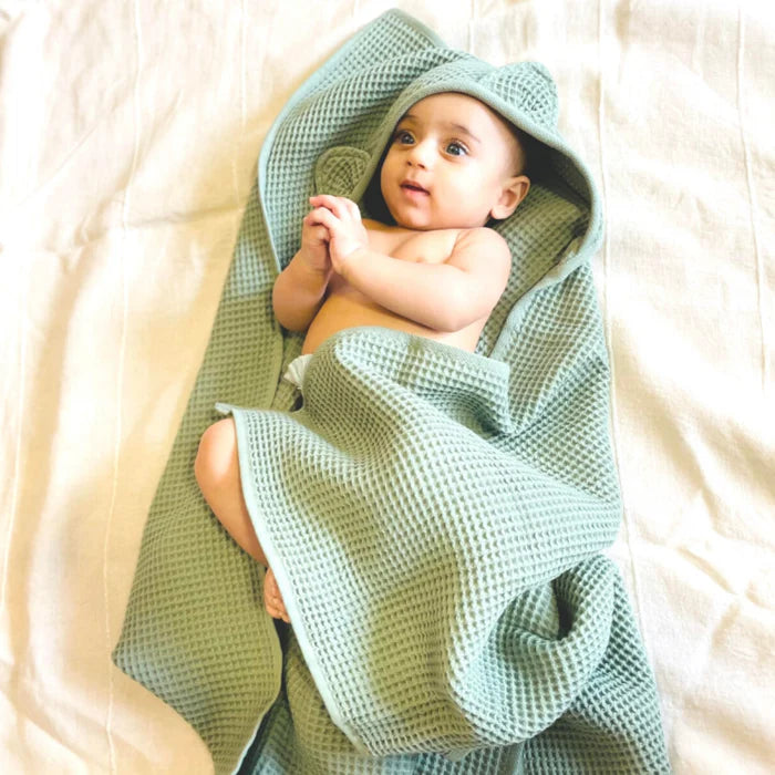 Dulaar Hooded Waffle Towel