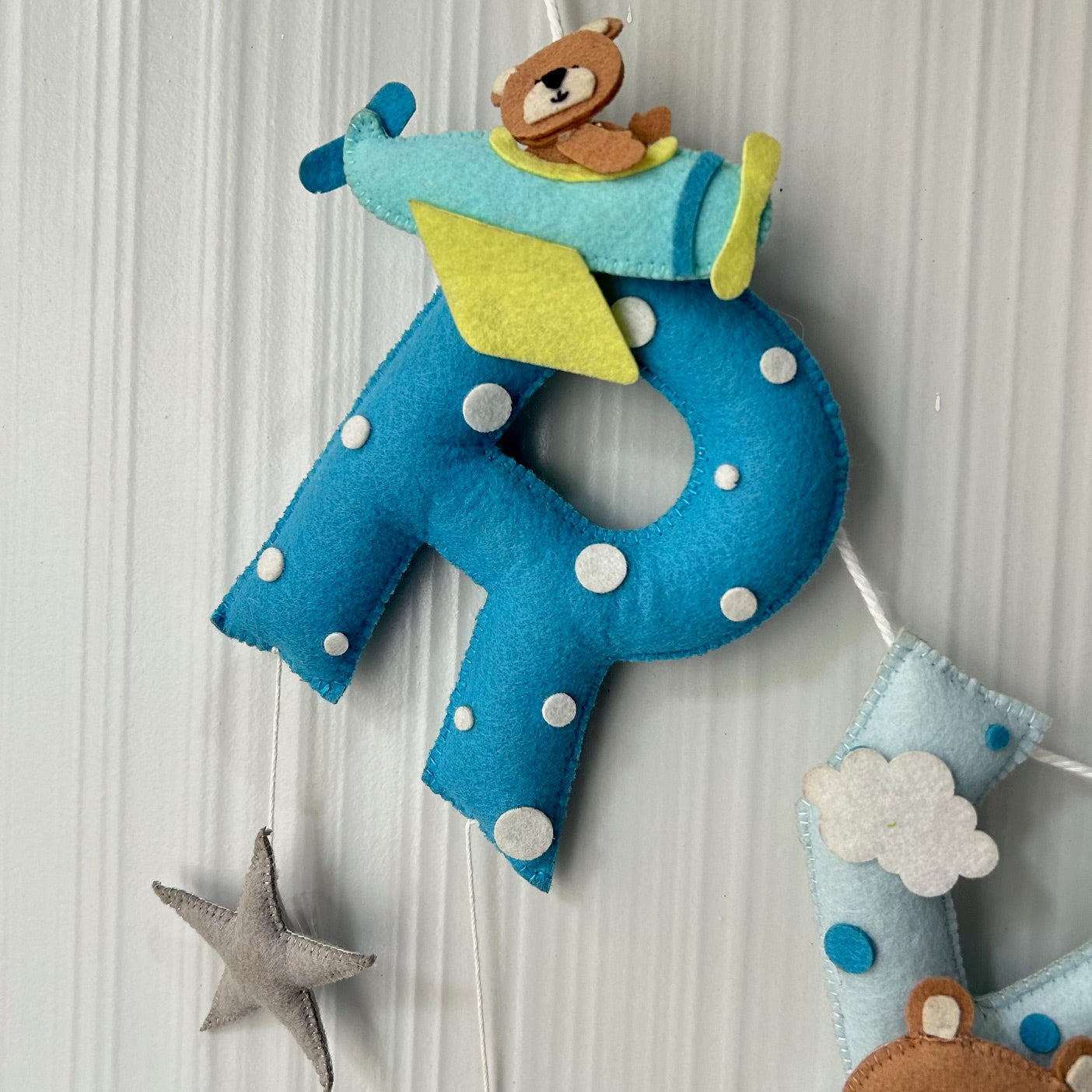 Teddy on a Plane Name Bunting Garland