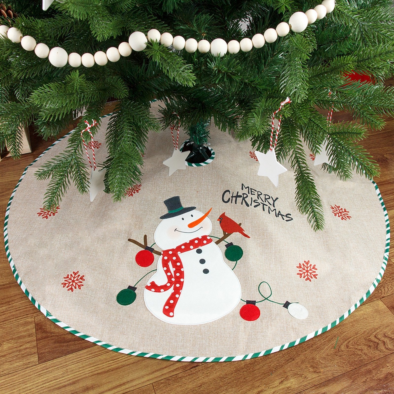 42" Tree Skirts - Snowman’s Embrace