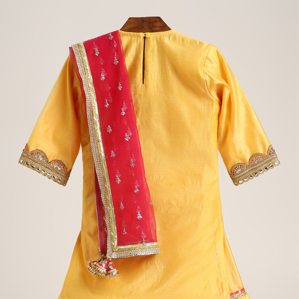 Chanderi Plain Kurta and Sharara paired with Soft Net dupatta