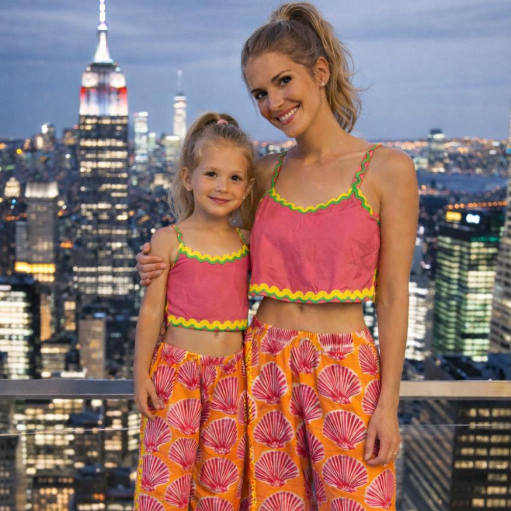 Cotton plain crop top with floral pants