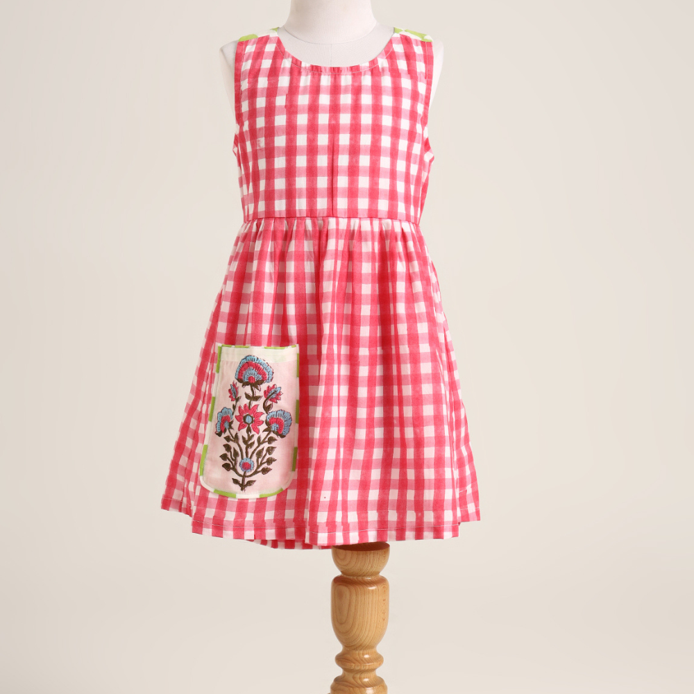 Cotton printed sleevesless checks Dress