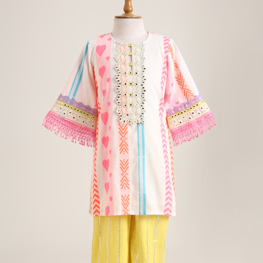 Handloom Cotton Kurta paired with Silver Lurex Pants