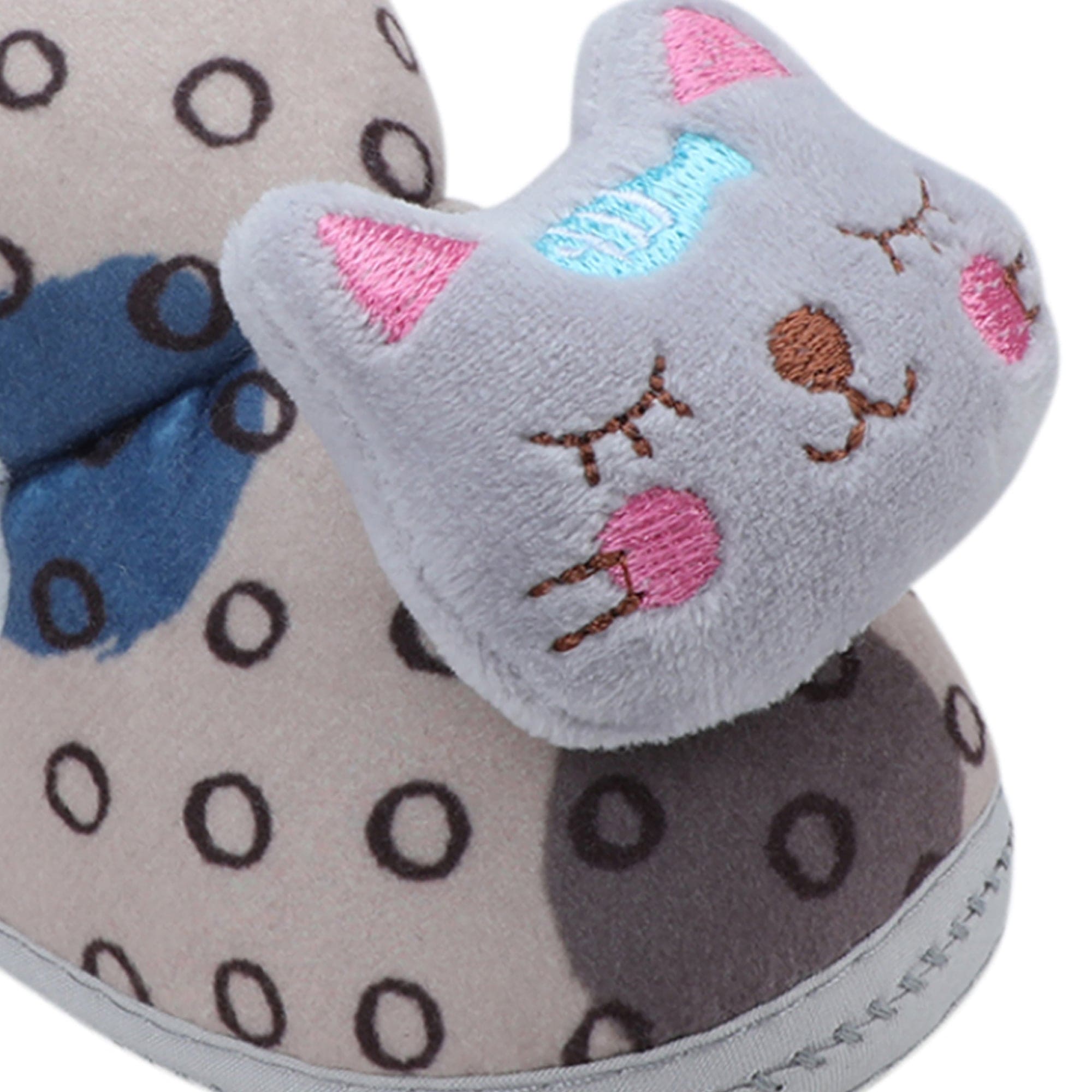 Baby Moo 3D Blushing Kitty Soft Slip-On Anti-Skid Plush Warm Booties - Beige