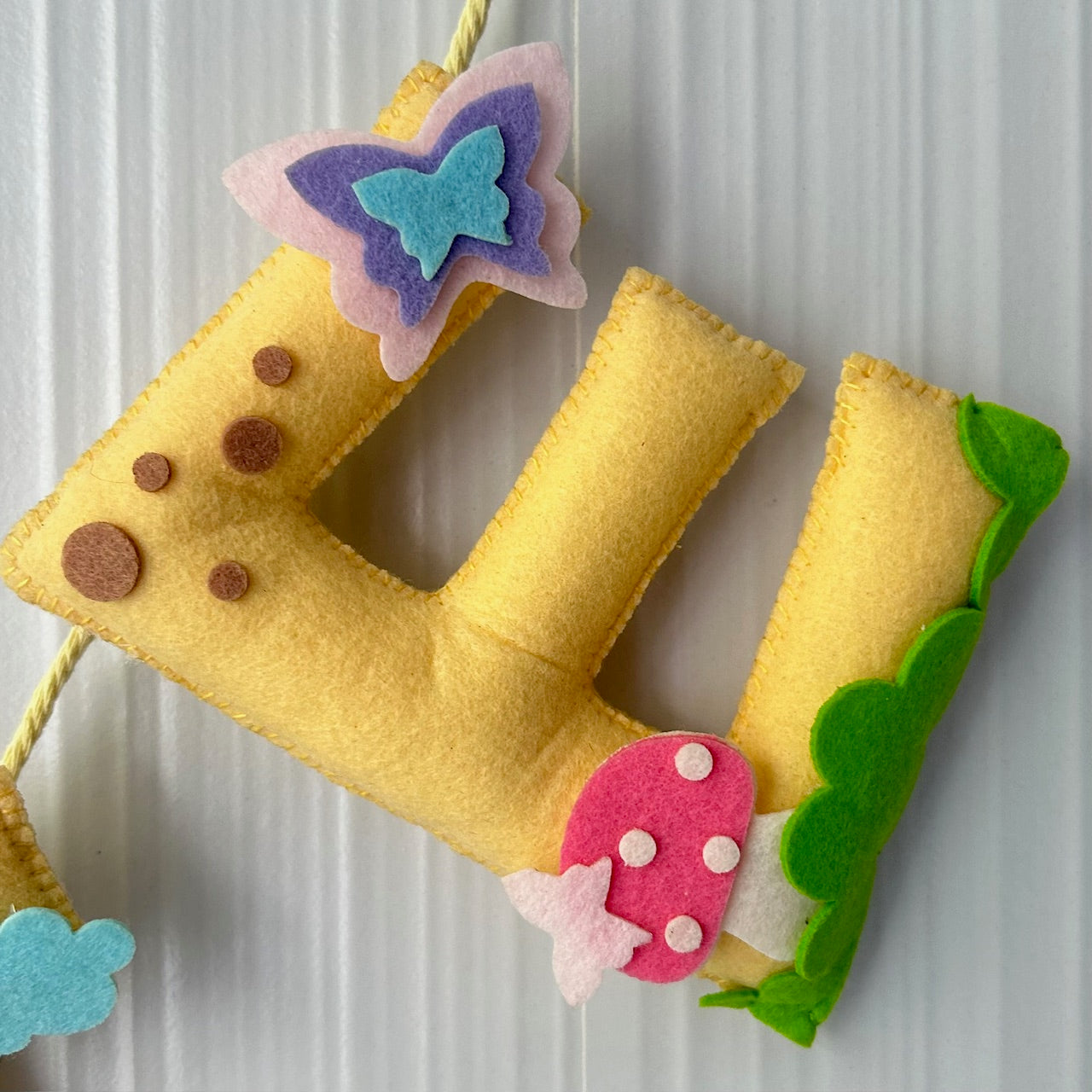 Babble Wrap Wildlife Whirl Bunting Garland