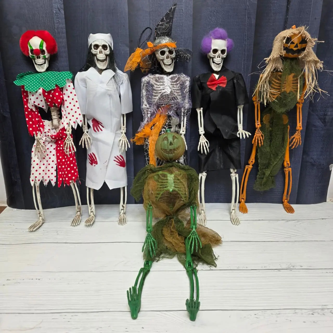Animated Skeleton Rockstars