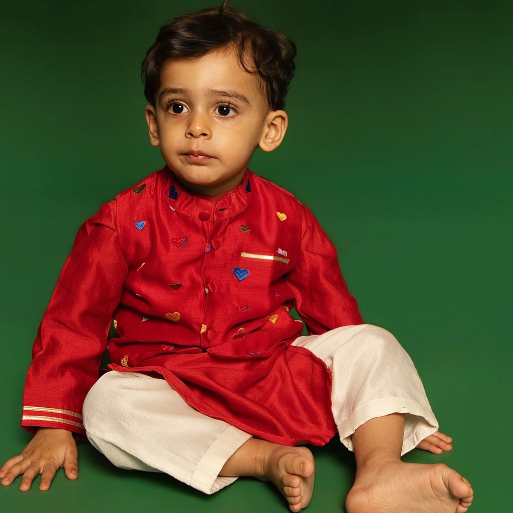 Chanderi Kurta Pyjama & Bandi Set | Embroidered (Gota Work)