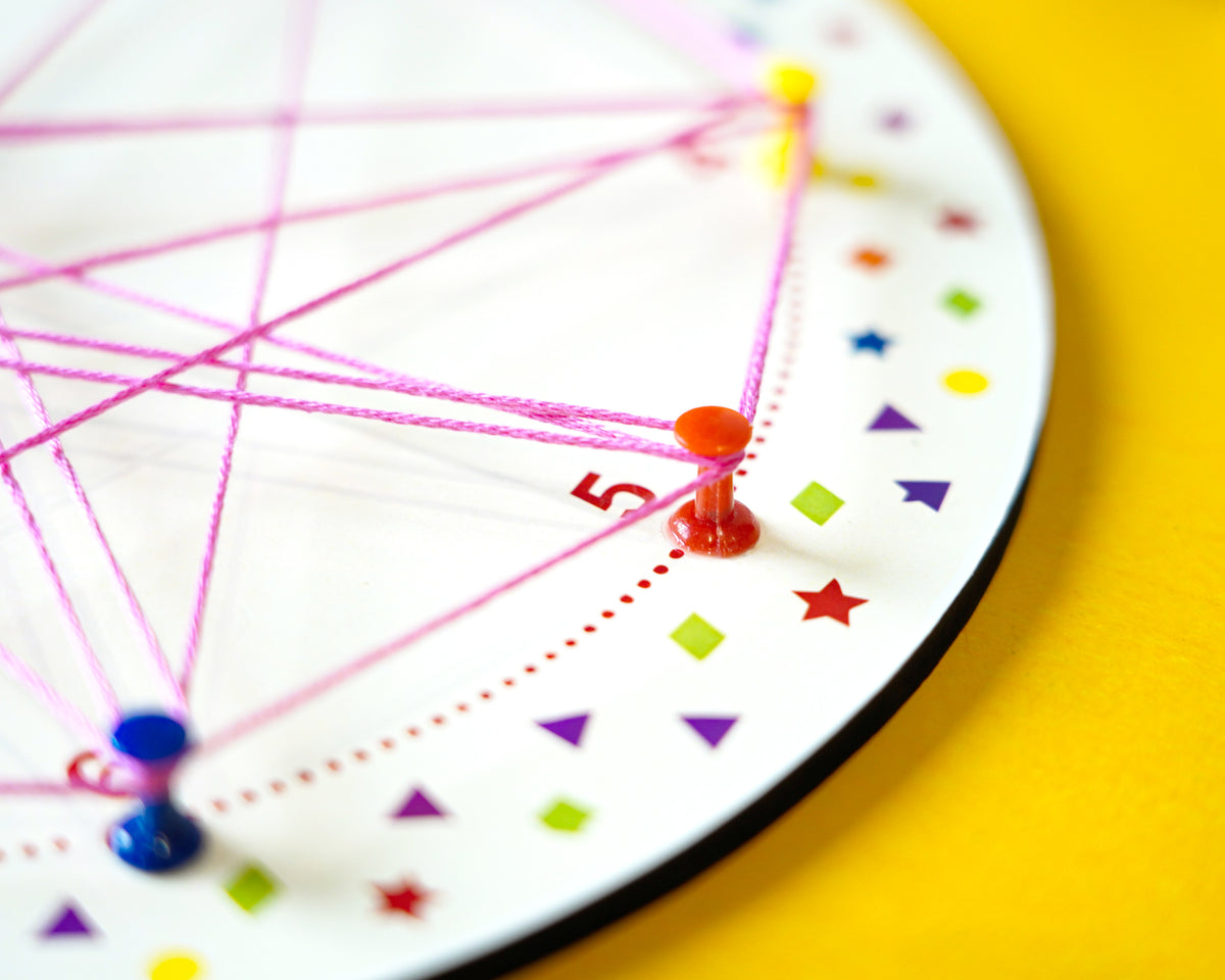 iLearnNGrow Winding Thread Pattern Board with 30 plus pattern cards for Kids Motor Skill Development
