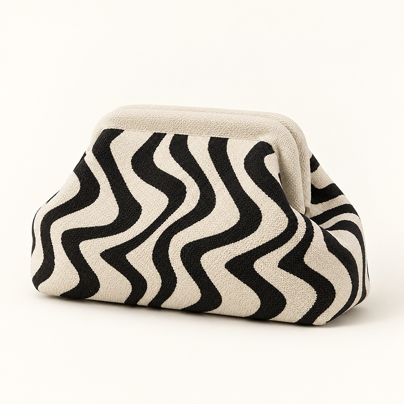 Makuo Pouch - Black And White Zigzag