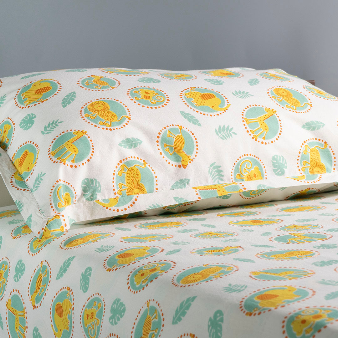 Gudgoodie Kids Flat Bedsheet Set  - 100% Cotton Percale - Queen/Double Bedsheet