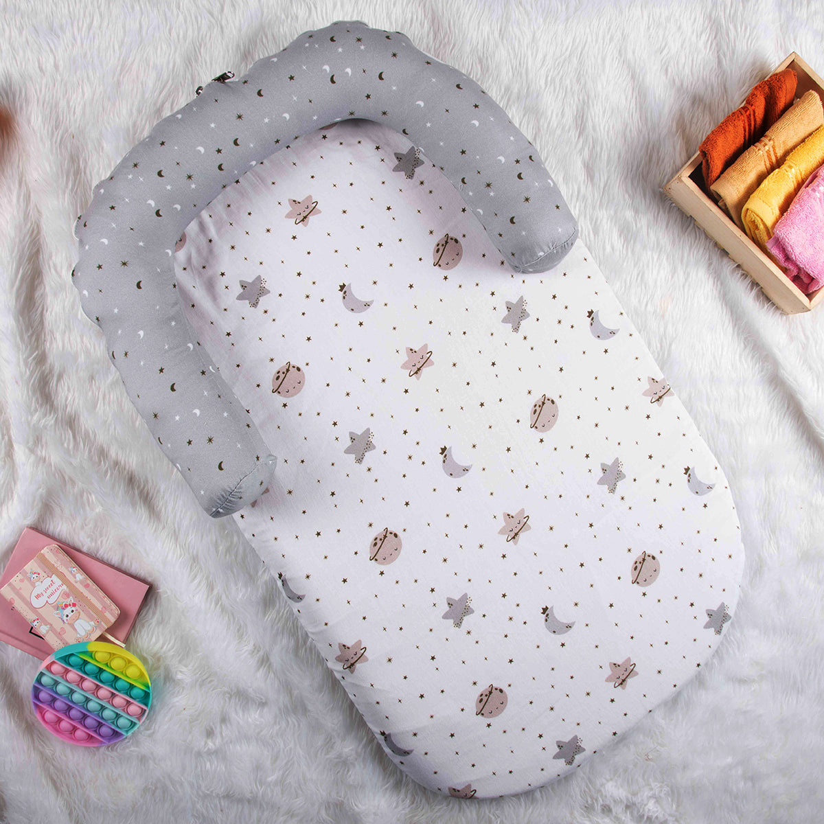 Tiny Snooze Foldable Baby Bed- Starry Nights