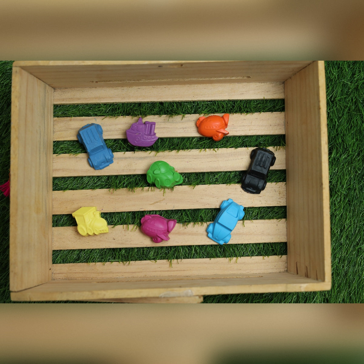 Mini Vehicle Crayon - Set of 8