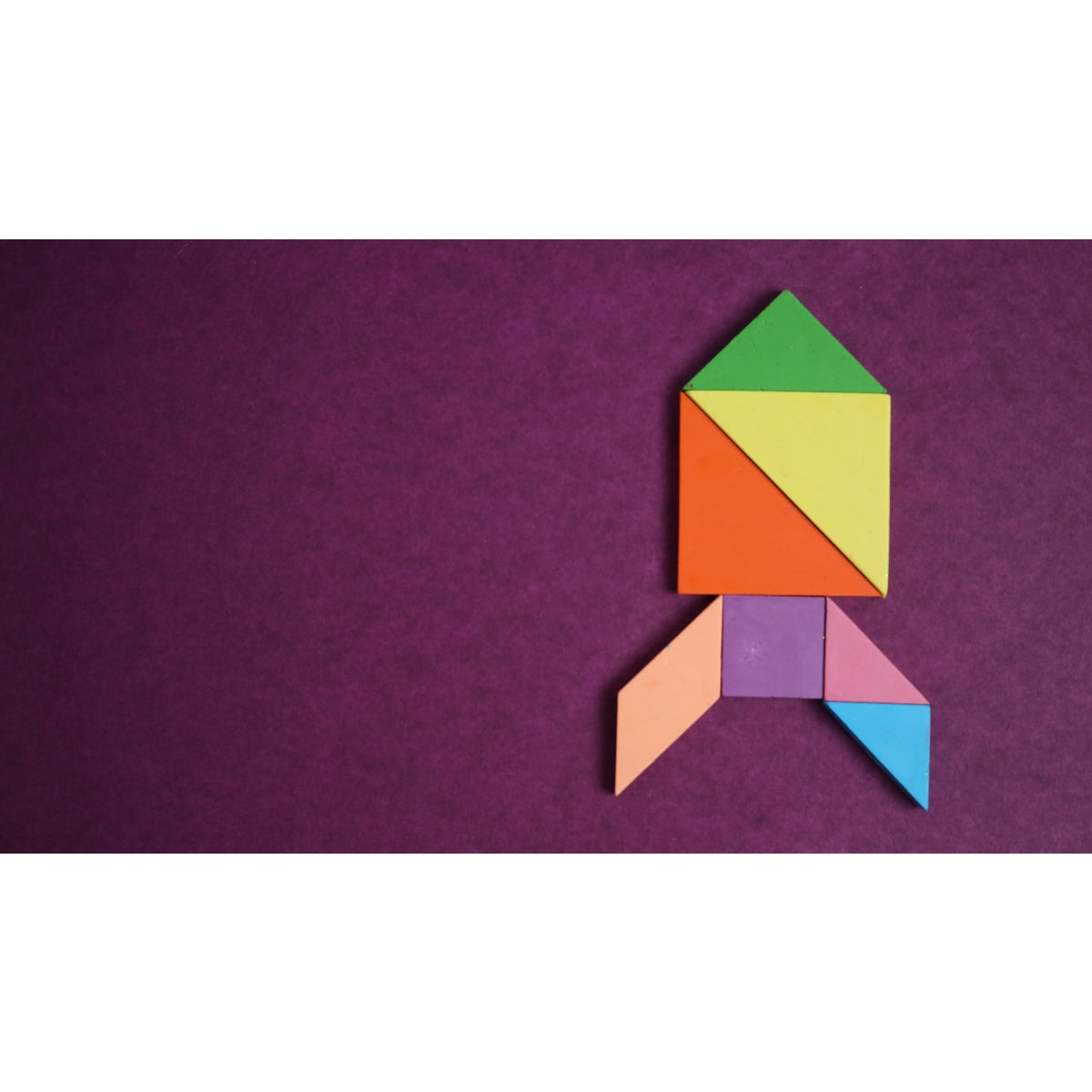 Tangram Set Of 7 Crayons