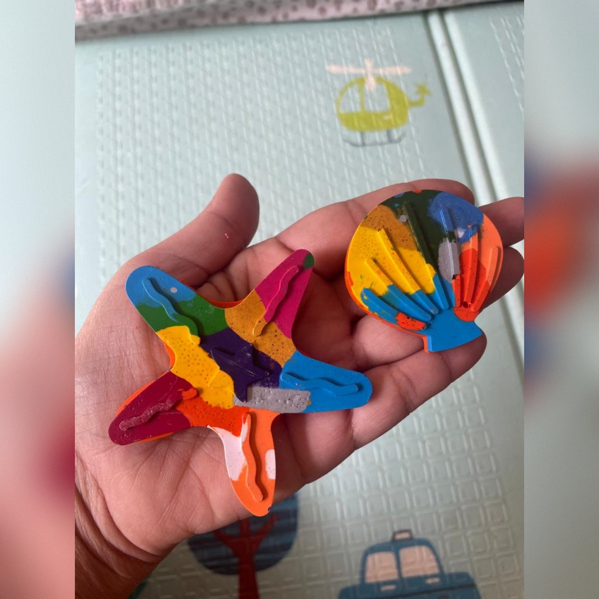The Under The Sea Set Of 8 Crayons