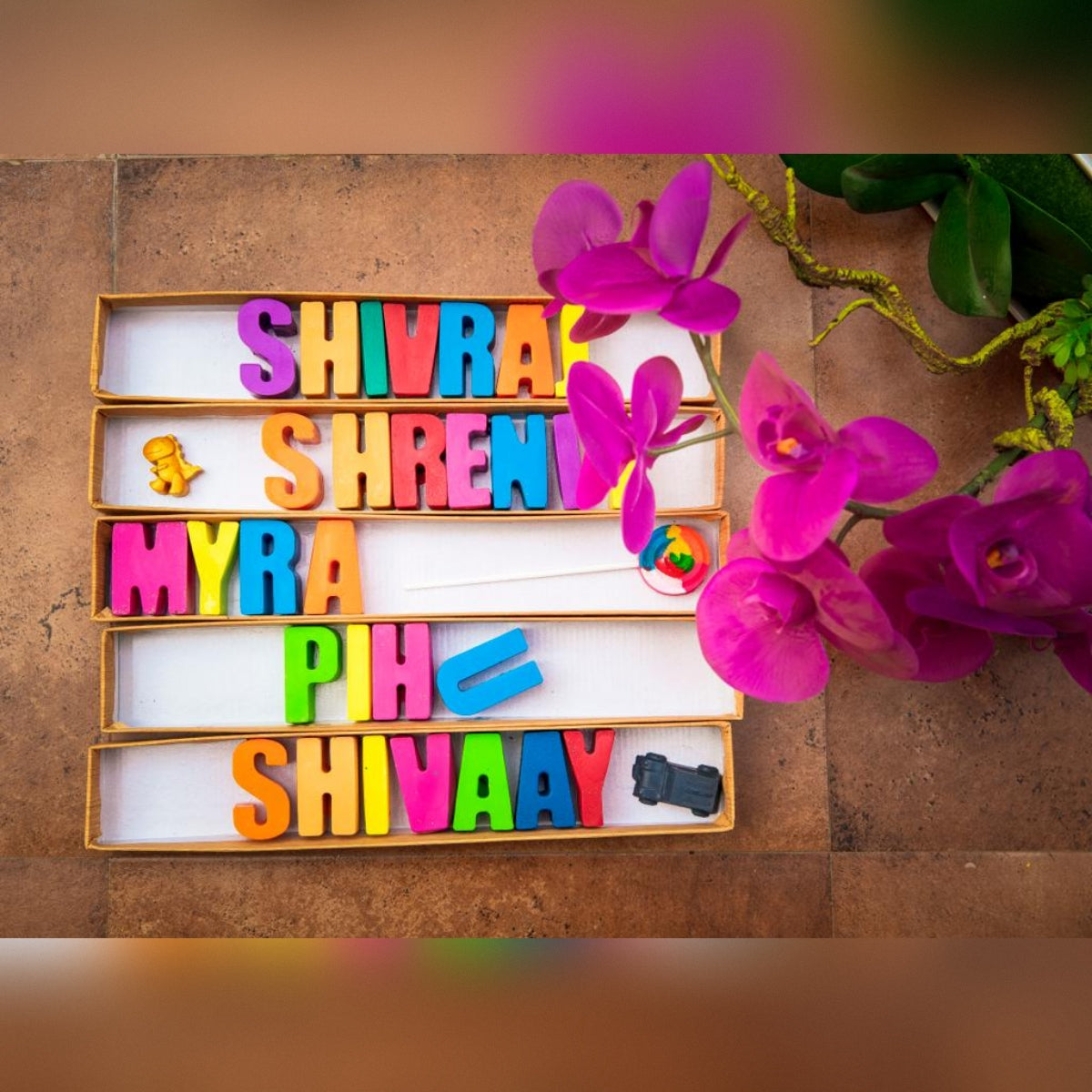 Personalized Solid Color Name Crayons for Kids (3–10 Years) | Per Letter