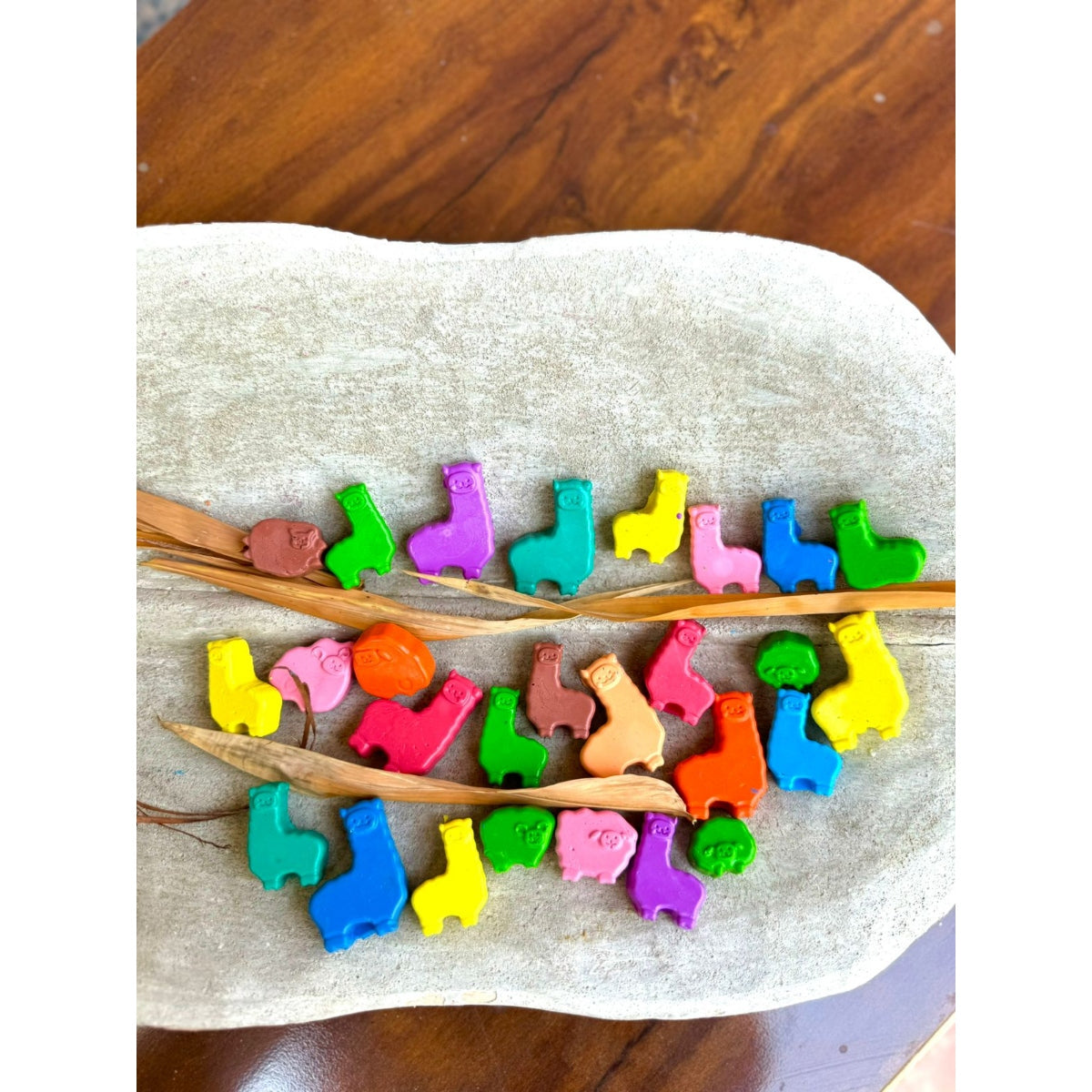 Mini Alpacas and Sheep Set of 8 Crayons