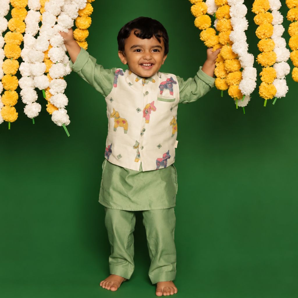 Chanderi Kurta Pyjama & Bandi Set | Hand-Block Printed