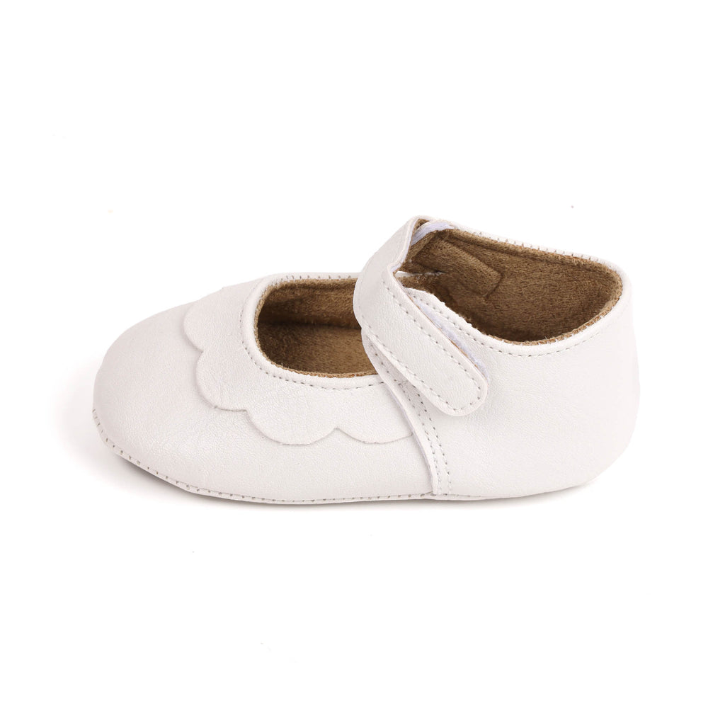 Kicks & Crawl- White Ruffle Baby Shoes