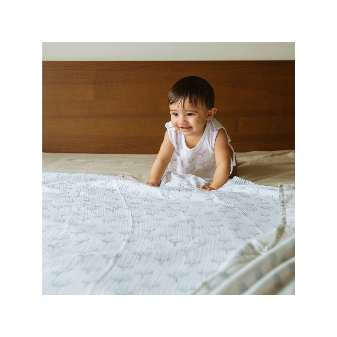 Dulaar Organic Muslin Swaddle (Hand-Block Printed) (Set of 2)A Day with Dinos + Cotton Cheer Grey