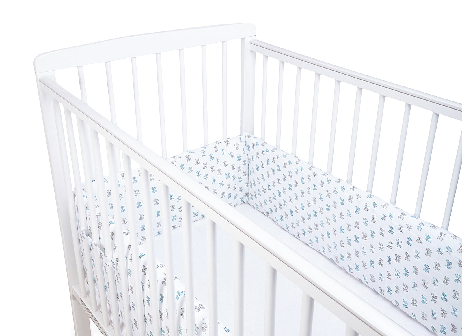 The White Cradle Baby Safe Cot Bumper Pad - Blue Bow