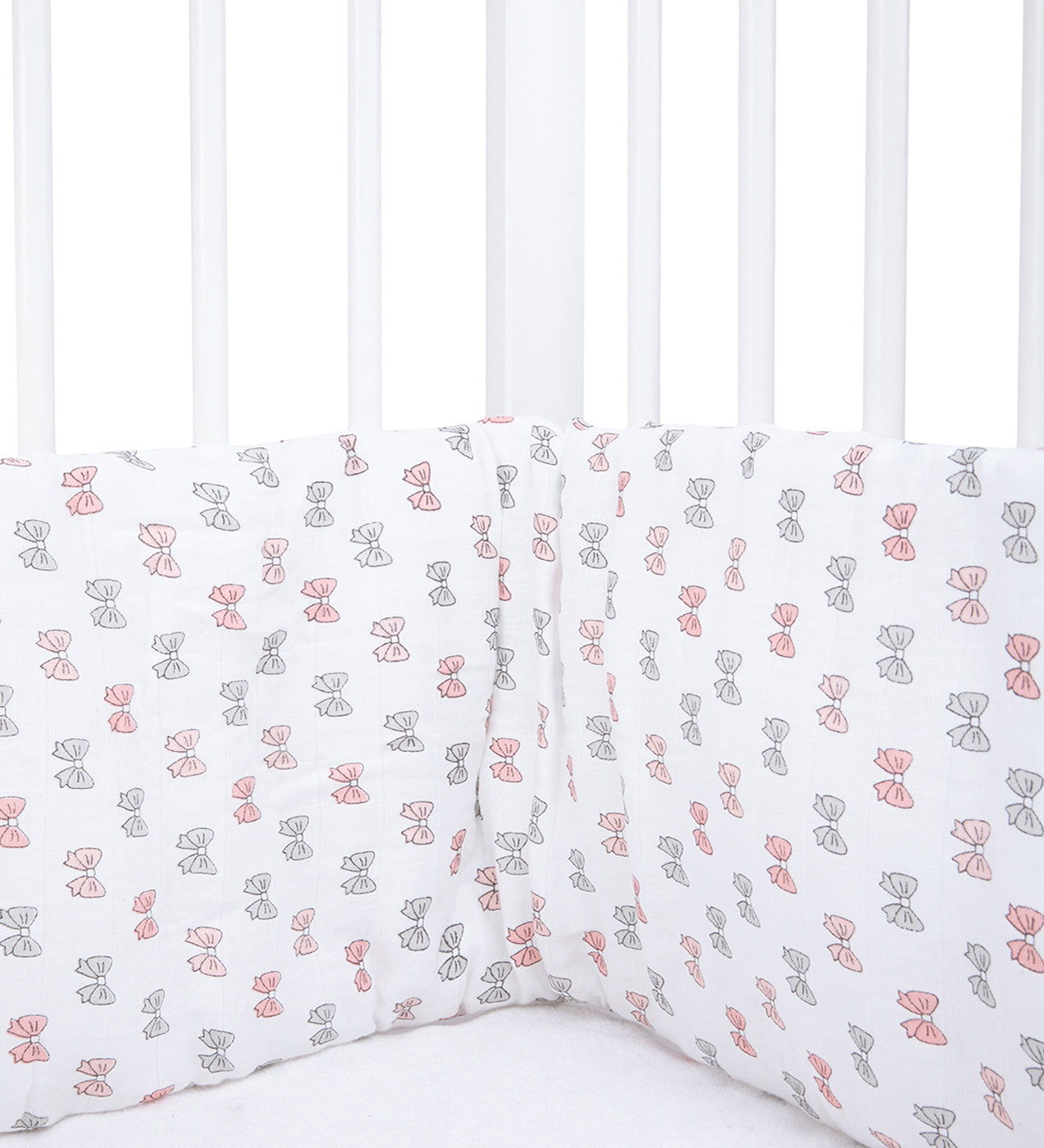 The White Cradle Baby Safe Cot Bumper Pad - Pink Bow