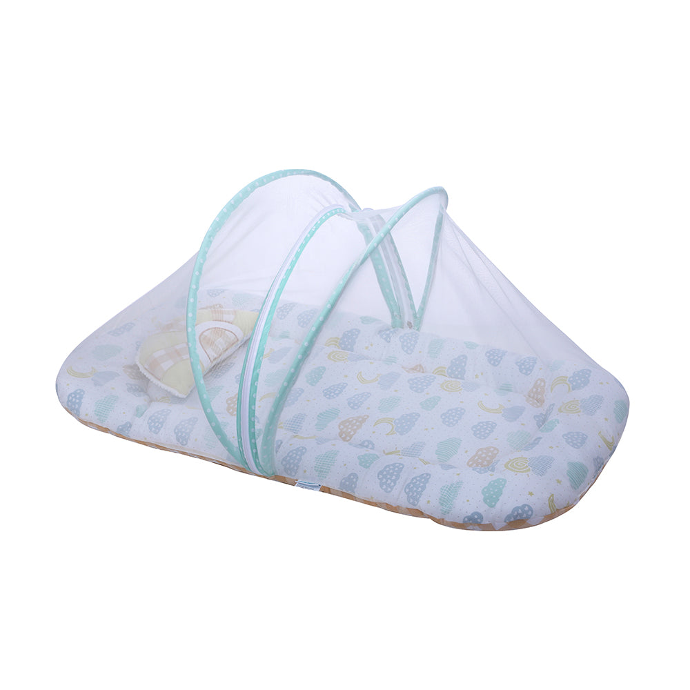 Abracadabra Gadda Set With Mosquito Net & Shaped Pillow Lost In Clouds Theme - Orange