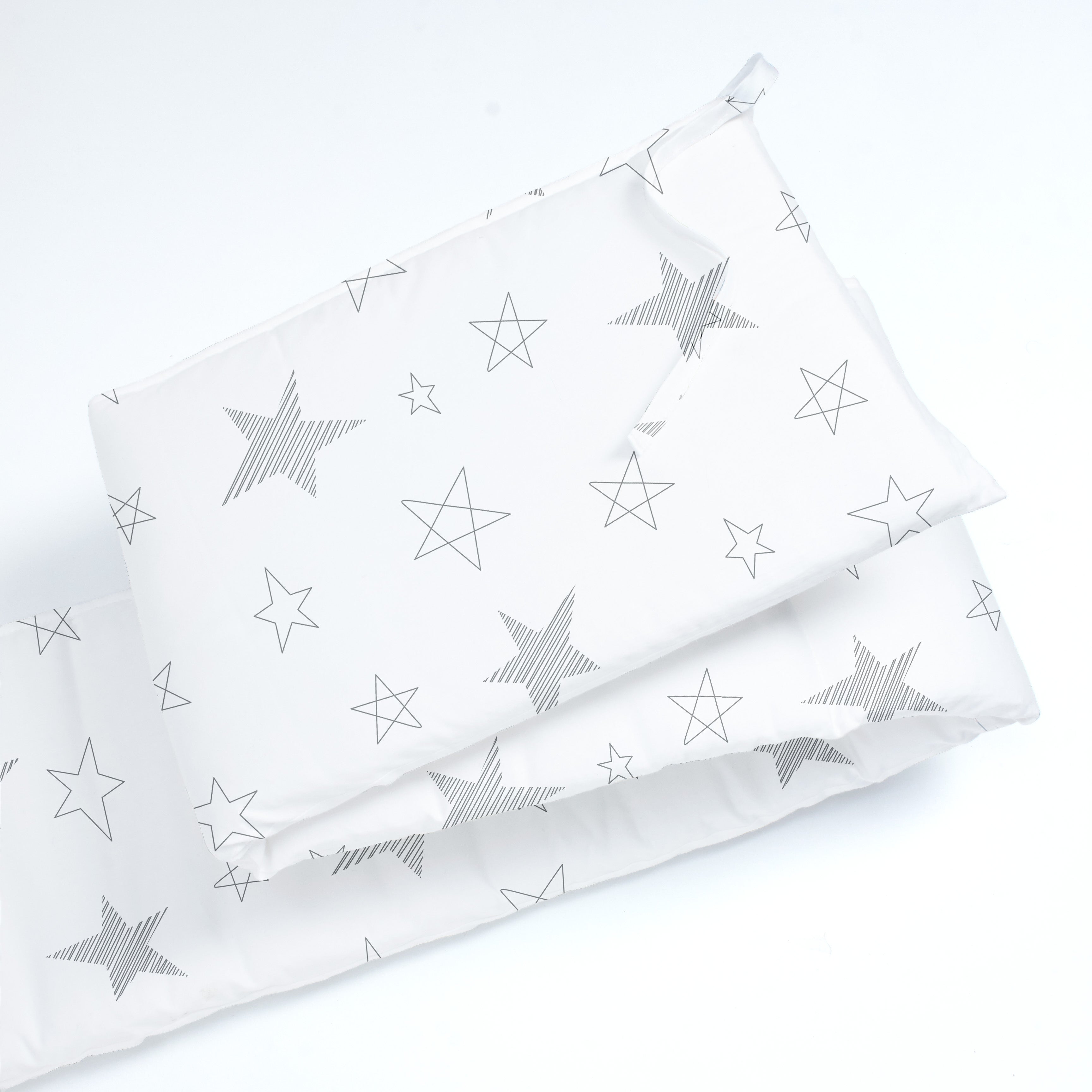 The White Cradle Baby Safe Cot Bumper Pad, Fits all Standard Cribs, Thick Padded Protective Liner for Child Nursery Bed, Soft Organic Cotton Fabric, Breathable, Non-Allergenic - Big Stars
