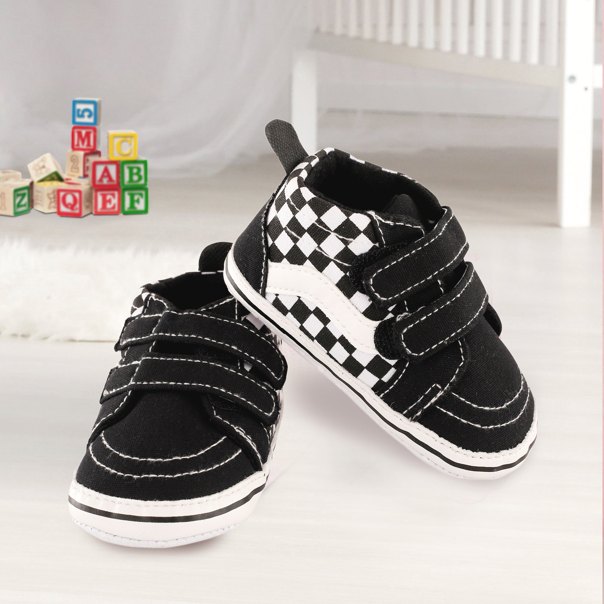 Baby Moo Chequered Black Casual Booties