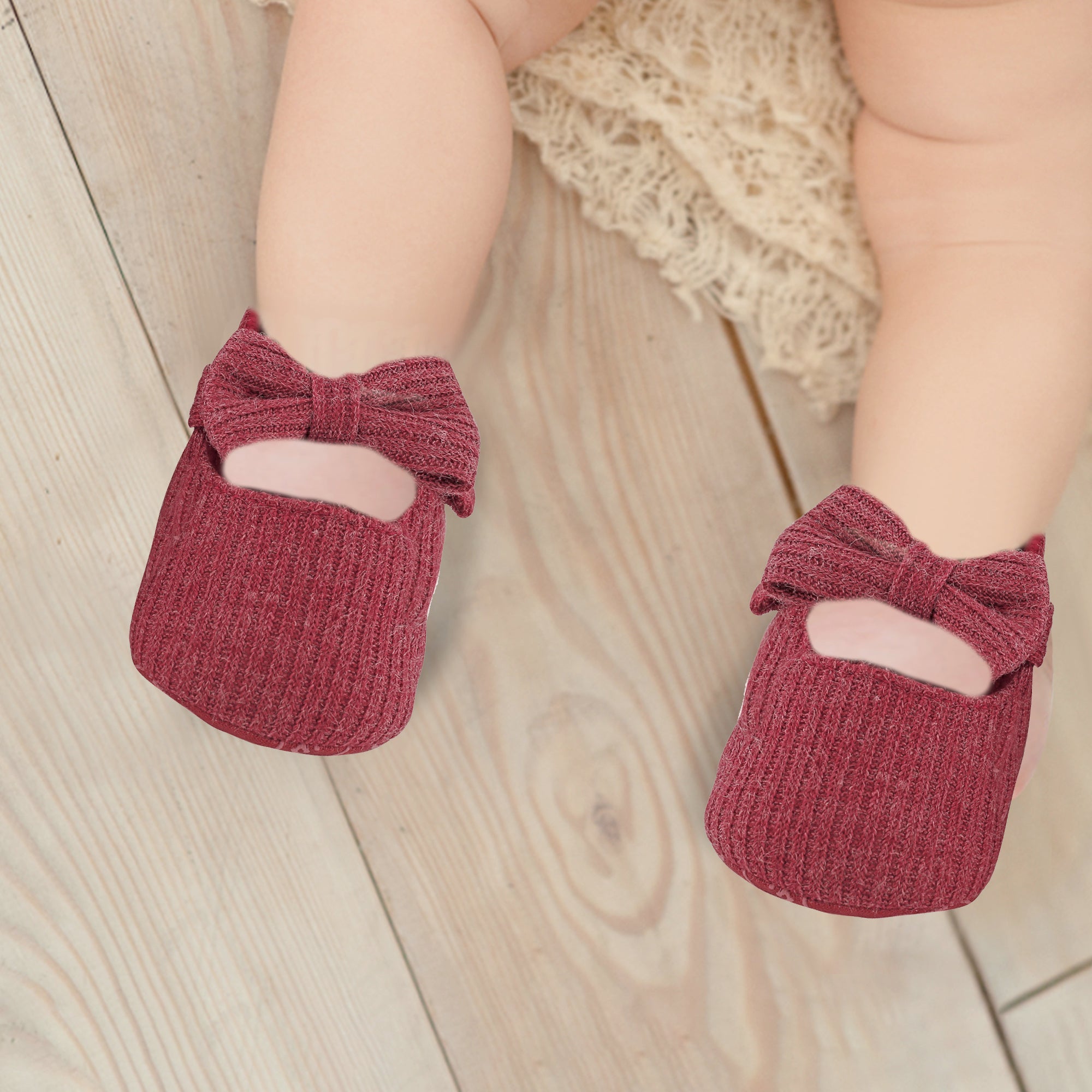 Baby Moo Pretty Bow Maroon Booties