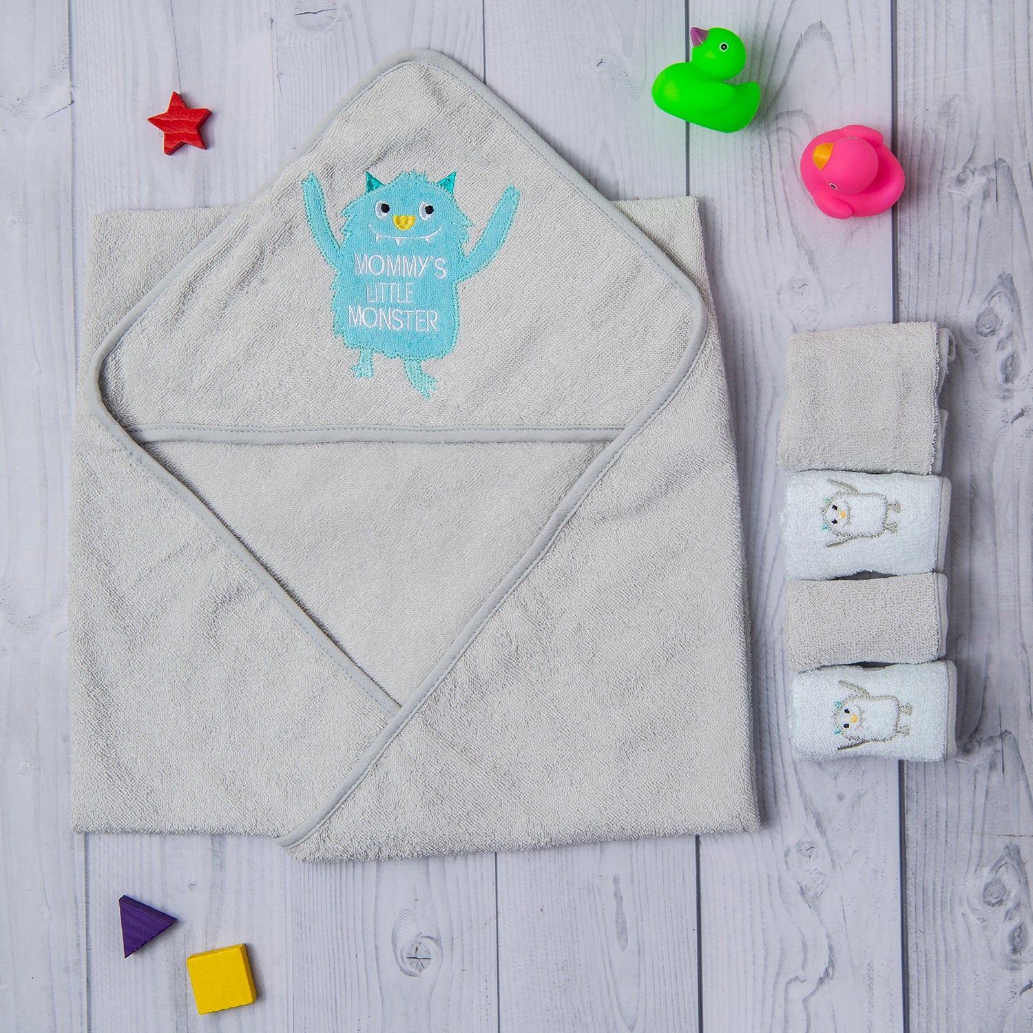 Baby Moo Hooded Towel And 4 Wash Cloth Gift Set Little Monster Grey