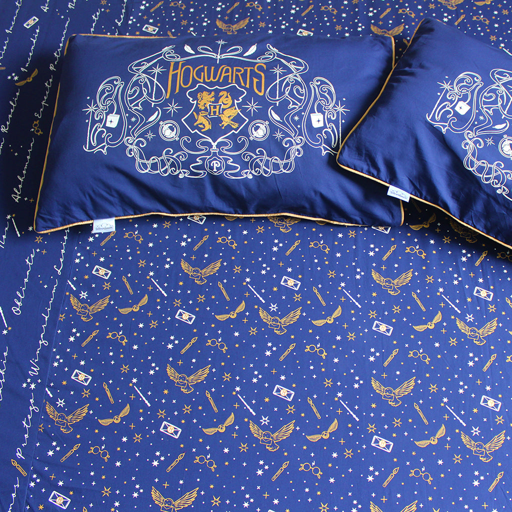 Official Harry Potter King Bedsheet with Two Pillow Covers - Hogwarts