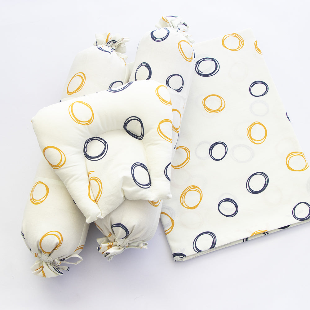 Child Of The Universe & Doodle Circles - Bedding Essentials Gift Basket