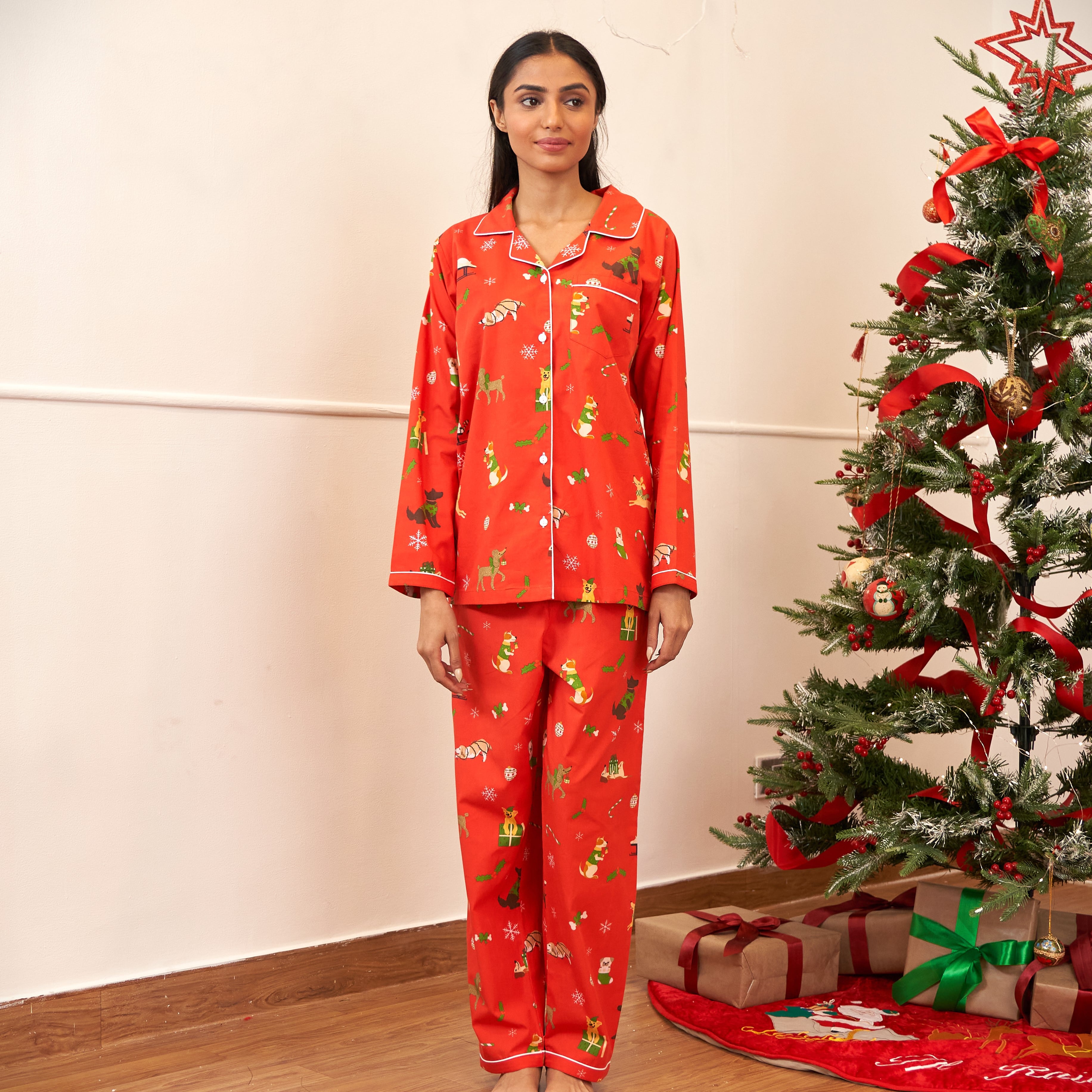 Holiday Puppies Women Pyjama Set