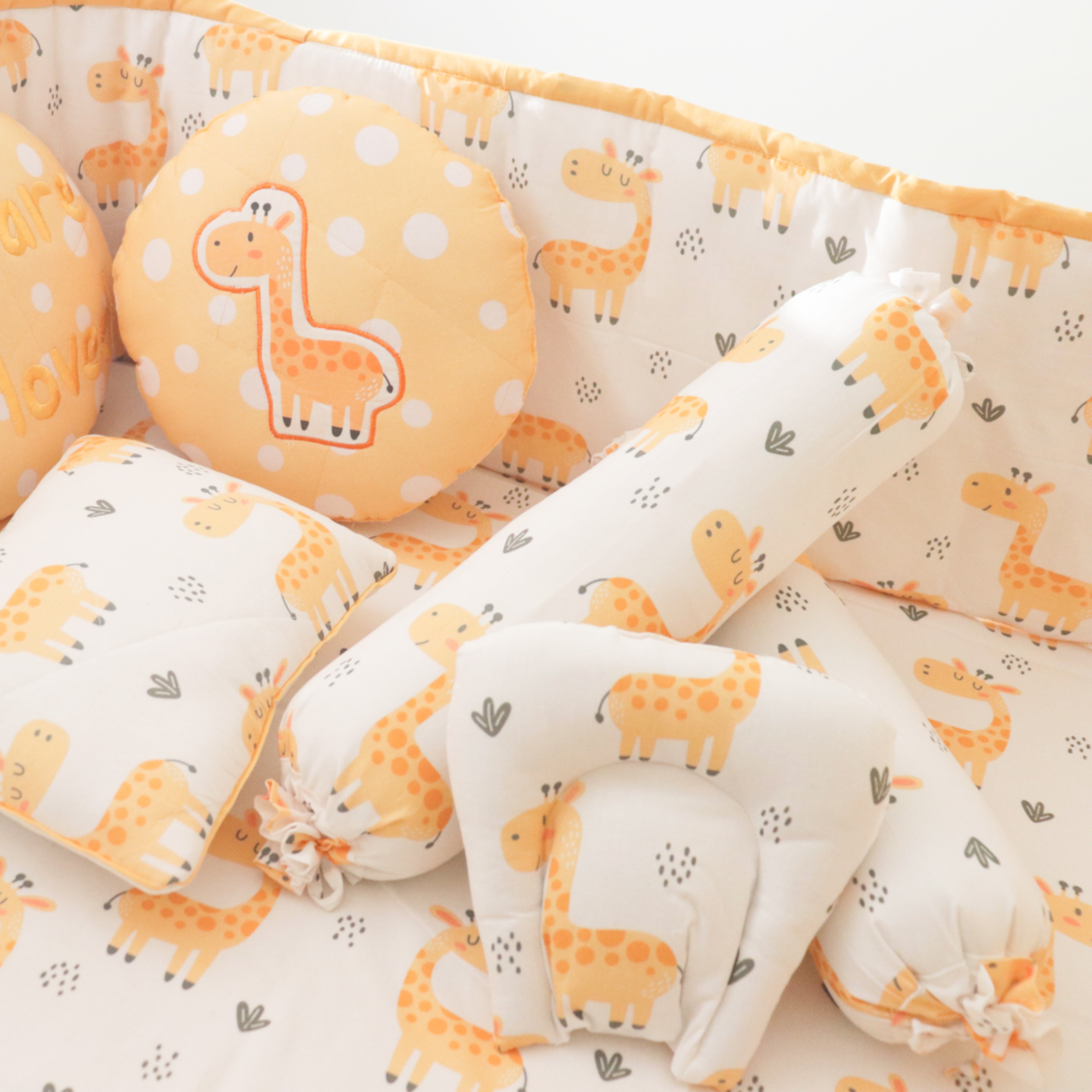 Baby Giraffe - Organic Cot Bedding Gift Set
