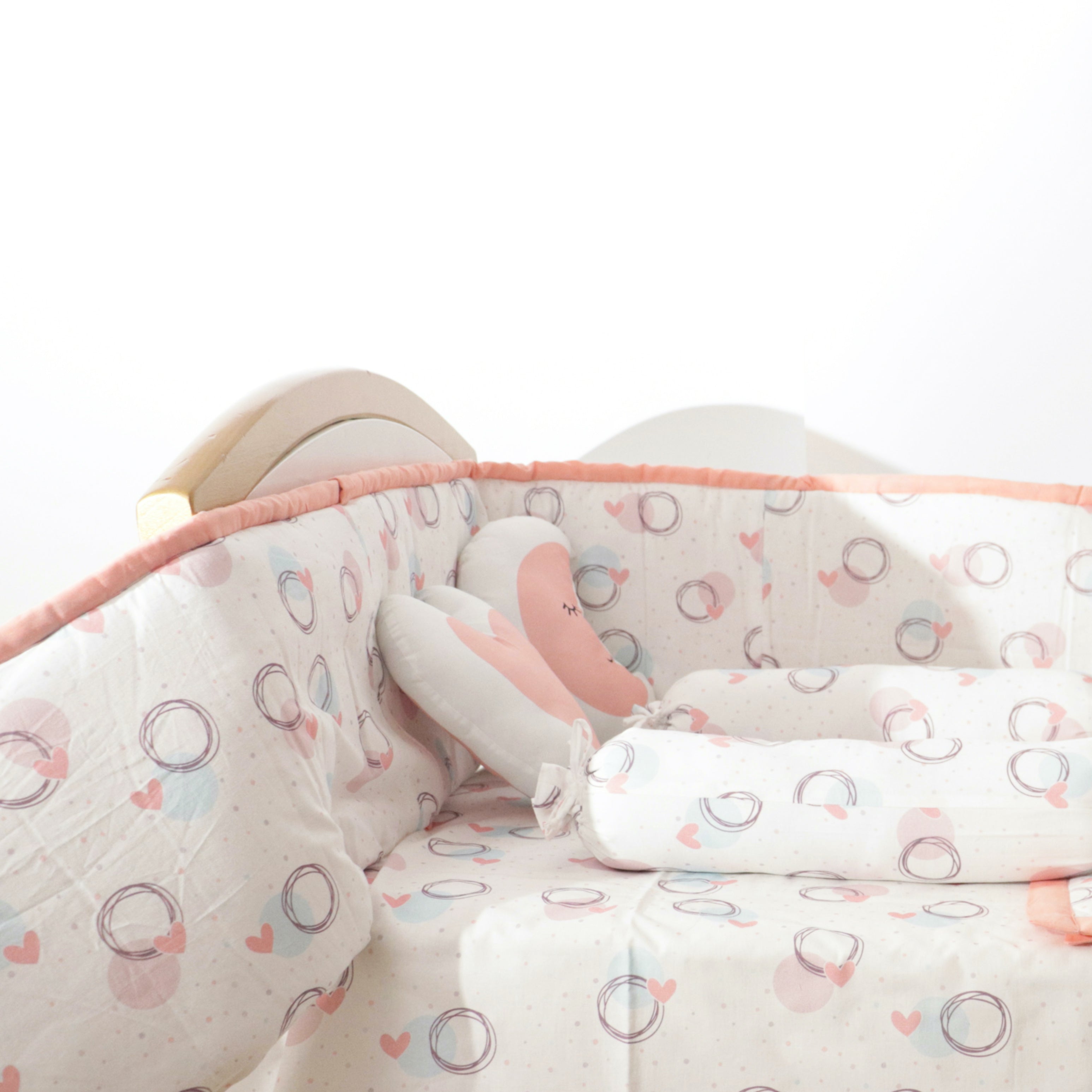 In The Sky - Quilted Cot Bumper