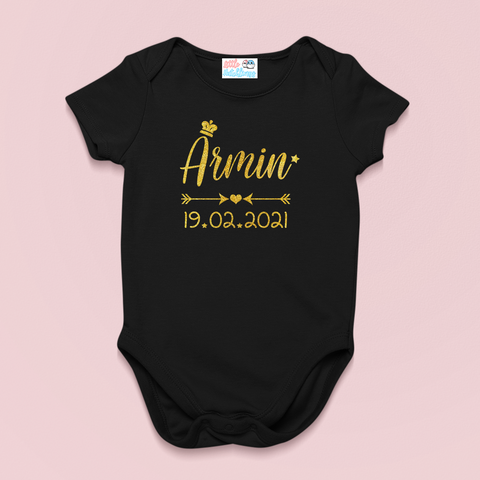 products/LH_NameOnesies_DateNameCrownGlitter_blackonesie.png