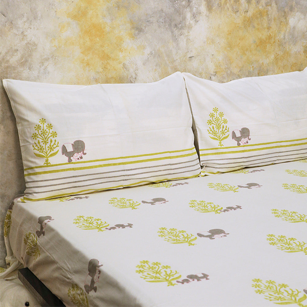 Bedsheet Set - The Adventures of Mamma & Me - Single/Double Bed/King Sizes Available