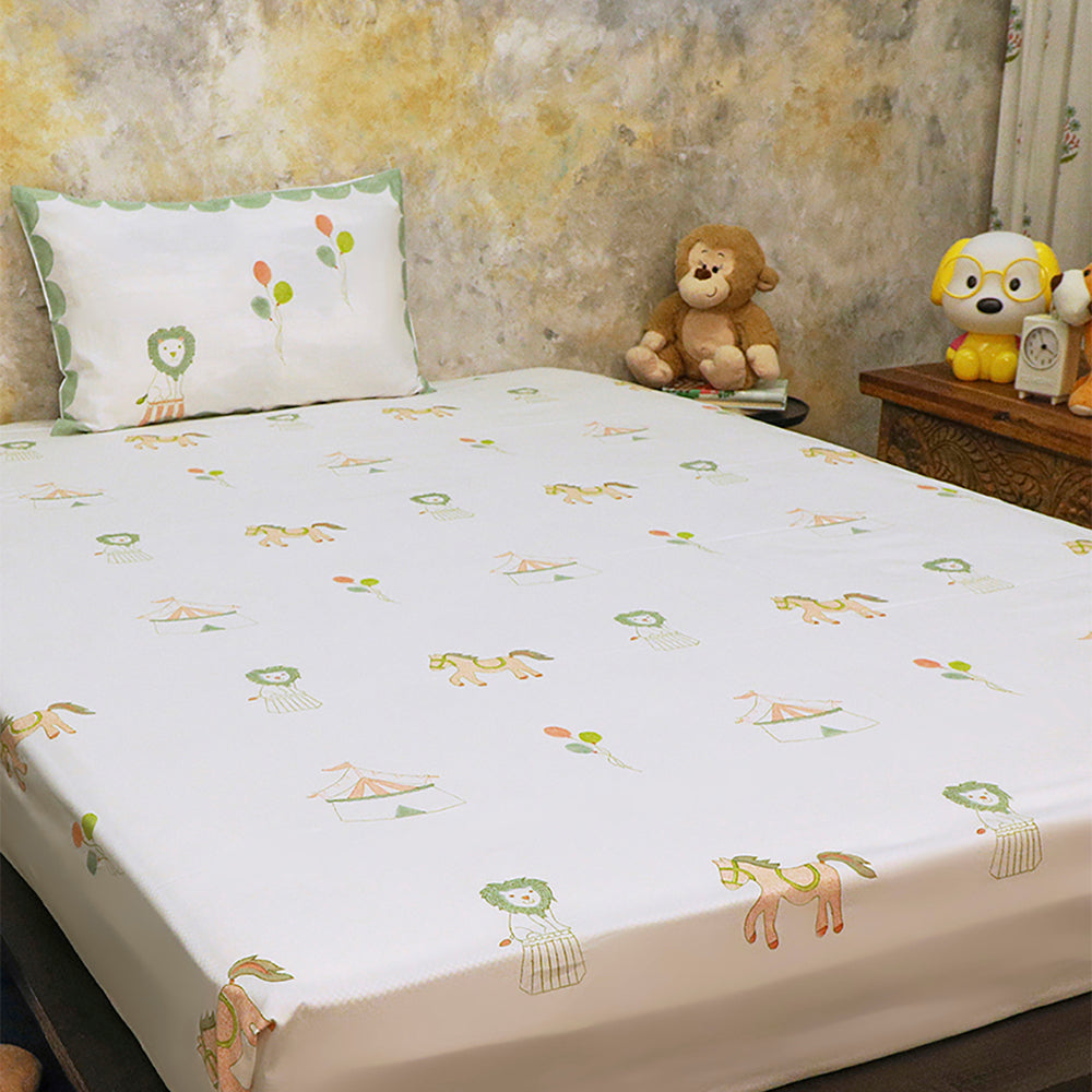 Bedsheet Set -  I am going to the Circus, Peach - Single/Double/King Bed Sizes Available