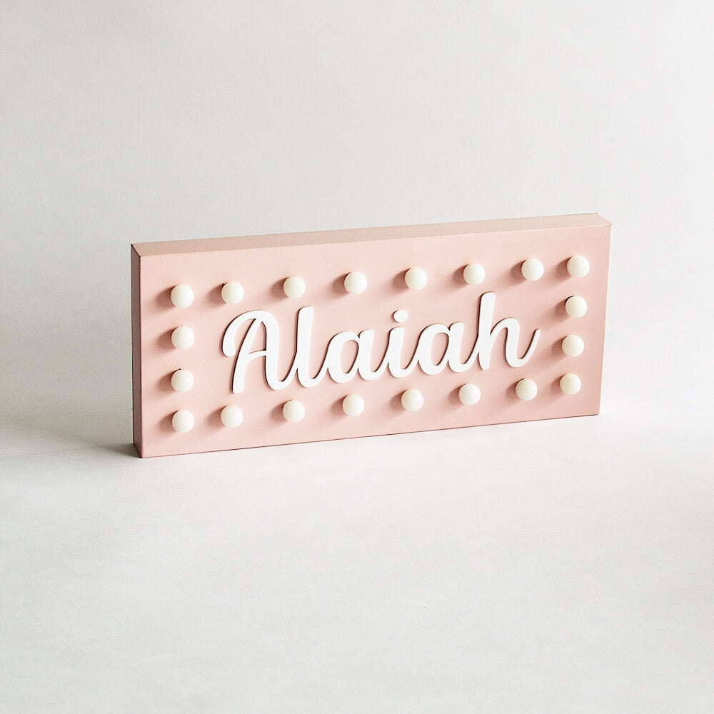 Hollywood Name Light - Pink